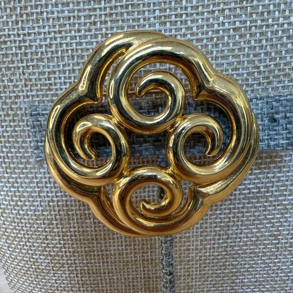 Anne Klein Vintage Gold-Tone Swirl Brooch, For sweater, shawl, or poncho - Picture 6 of 9